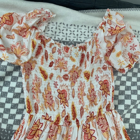 Soft summer dress - Picture 2 of 2